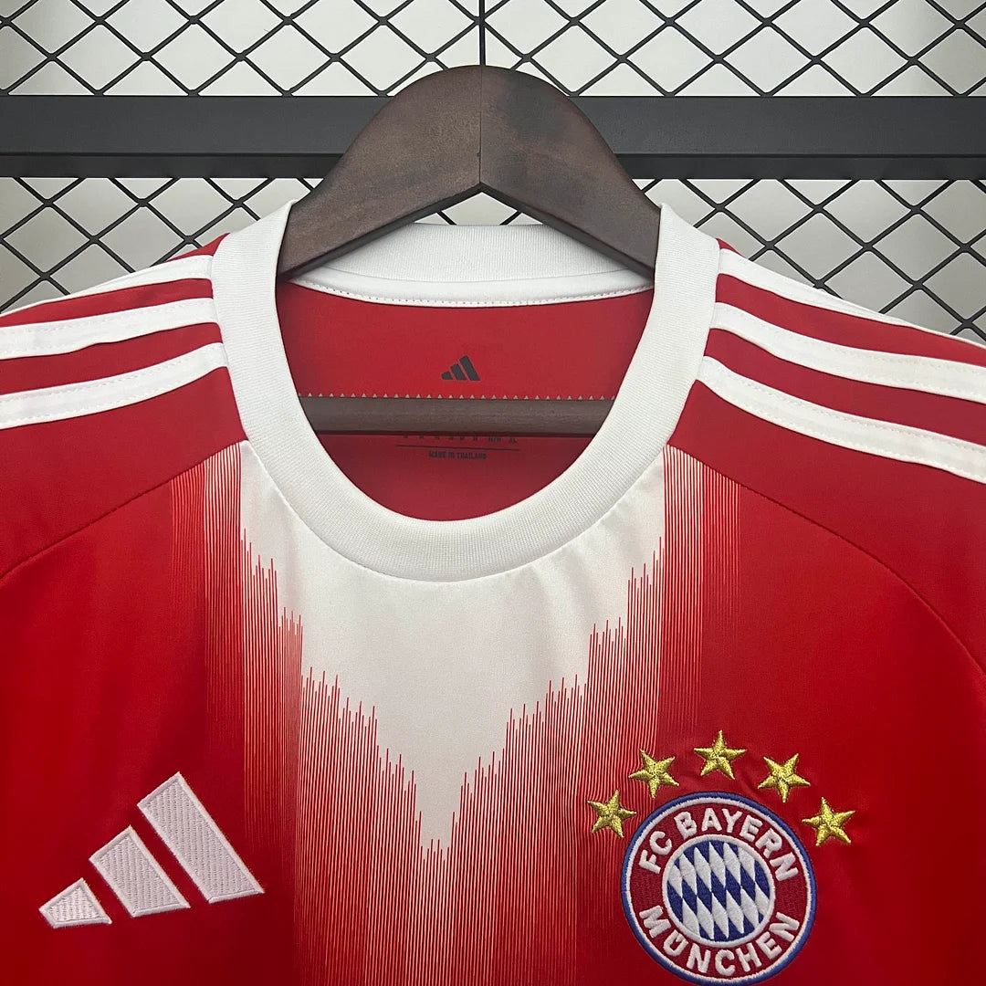 2025/2026 Bayern München Domači Nogometni Dres
