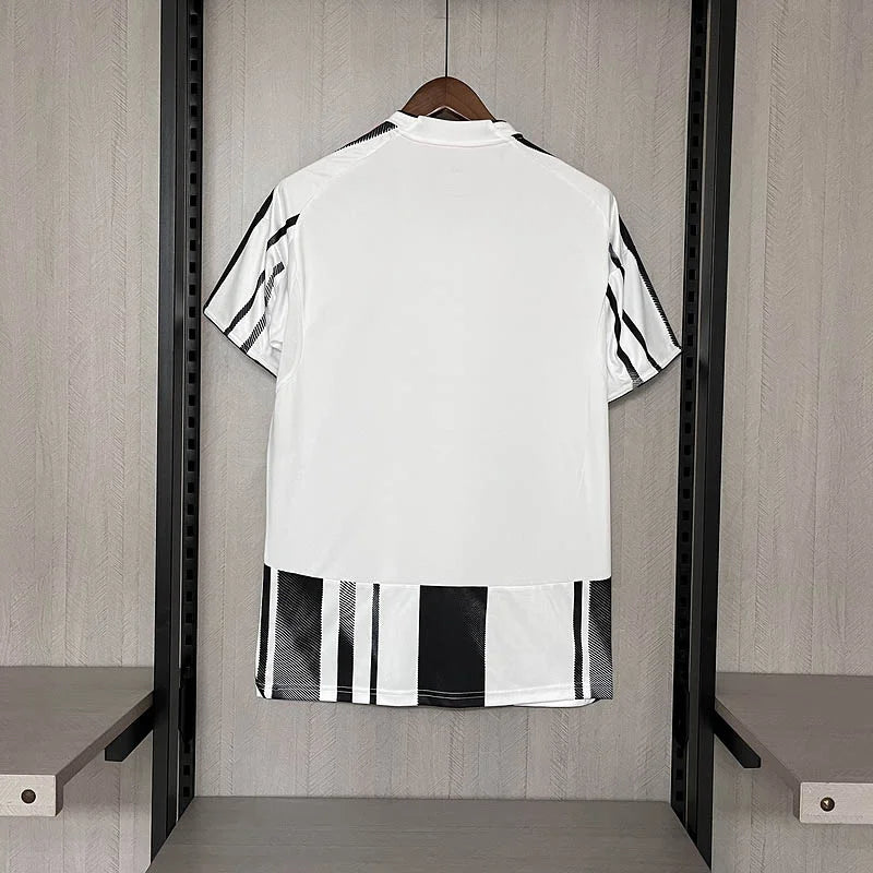 2025/2026 Juventus Domači Nogometni Dres